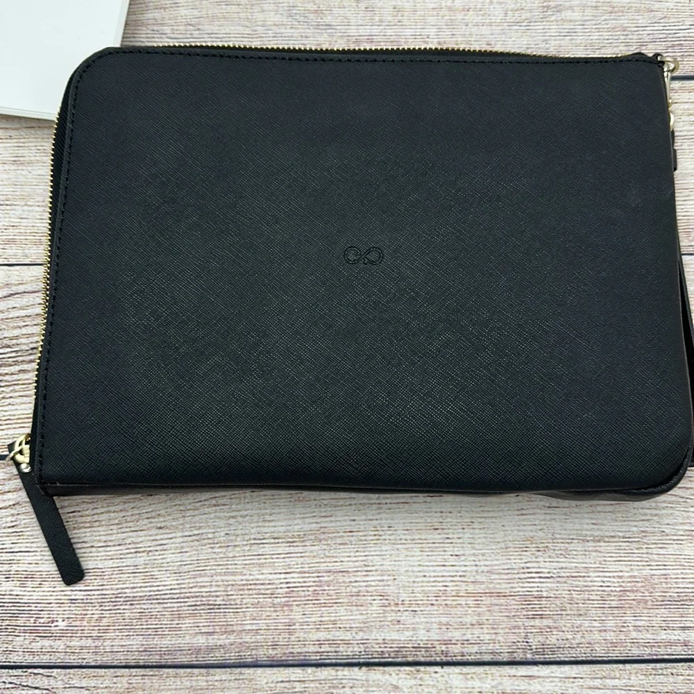 Kate Spade Everpurse Black Large Quentin Wristlet - Picture 6 of 10